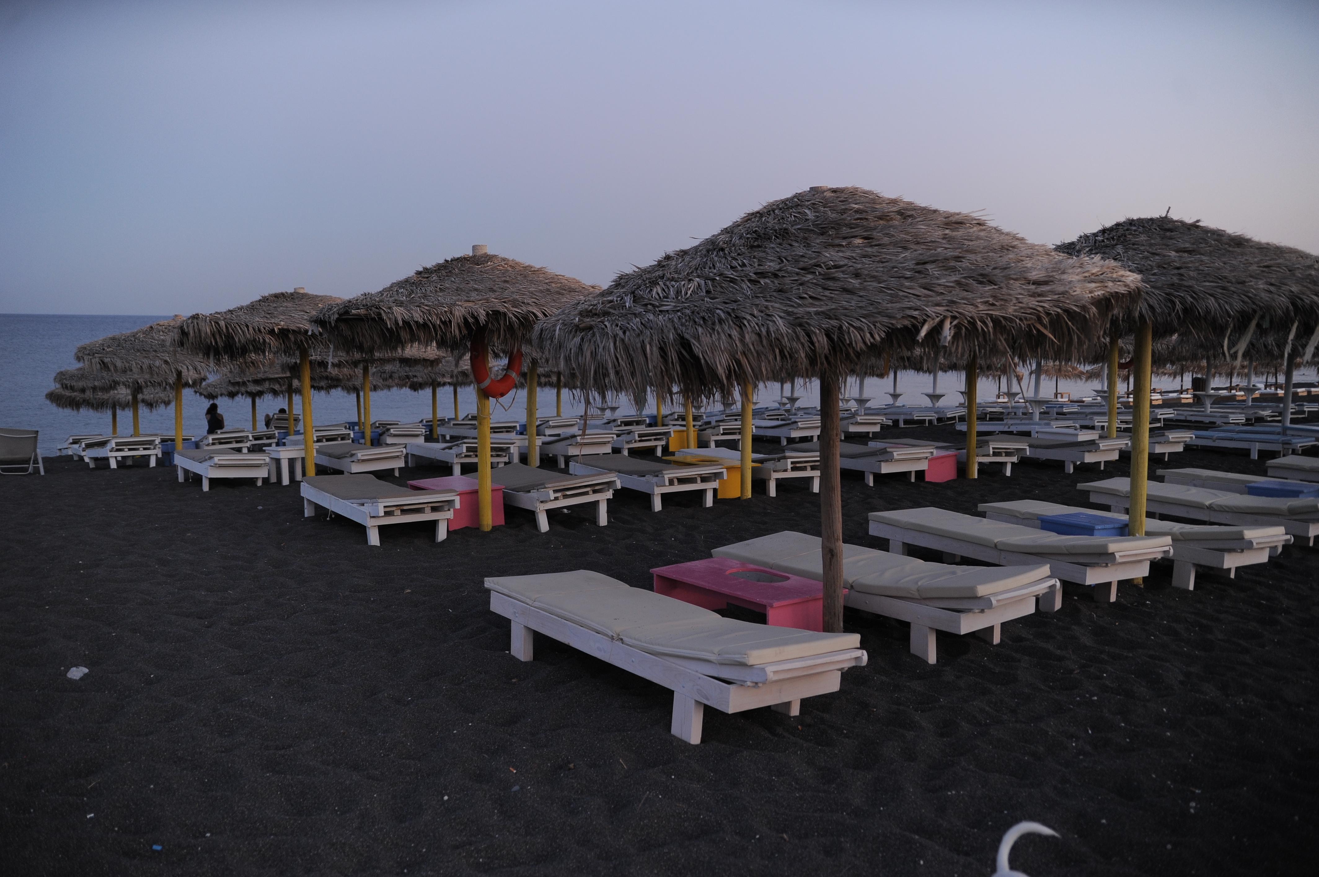 ホテル Perissa Bay エクステリア 写真